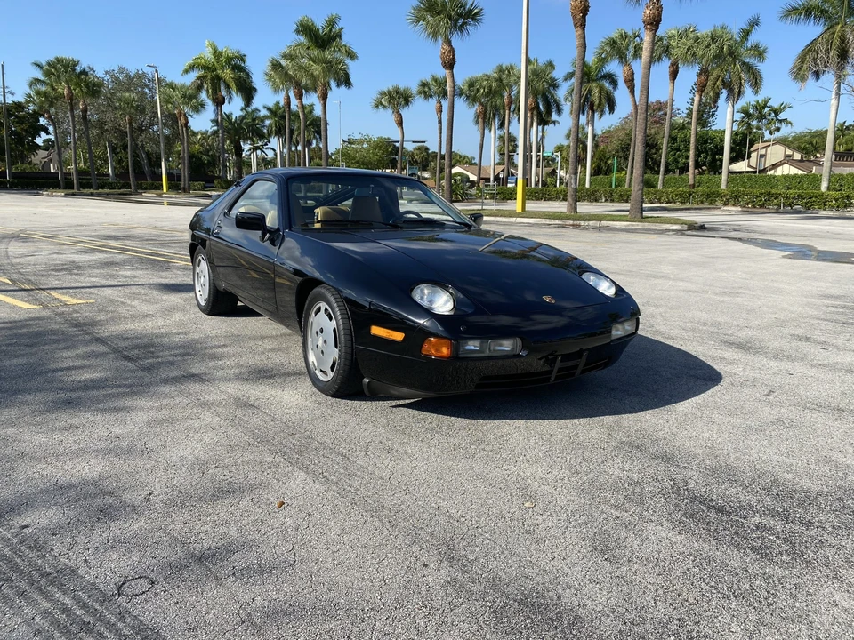1988 Porsche 928 S4 - Image 6 of 31