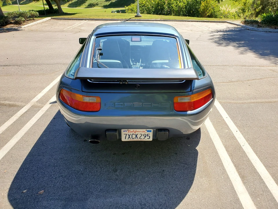 1988 Porsche 928 S4 - Image 17 of 31