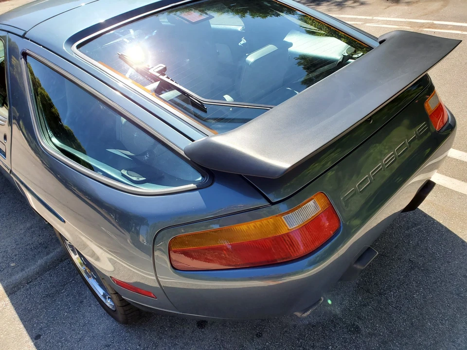 1988 Porsche 928 S4 - Image 30 of 31