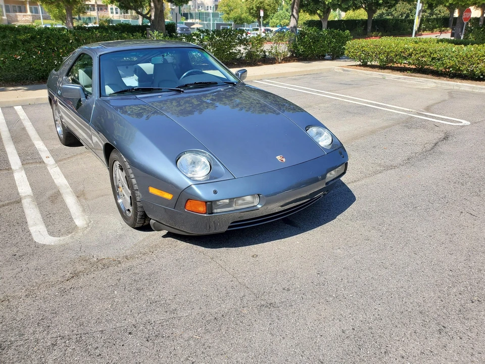 1988 Porsche 928 S4 - Image 7 of 31