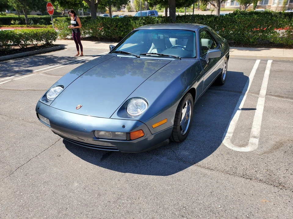 1988 Porsche 928 S4 - Image 4 of 31