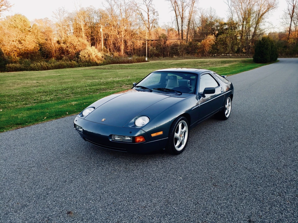 1988 Porsche 928 S4 - Image 5 of 31