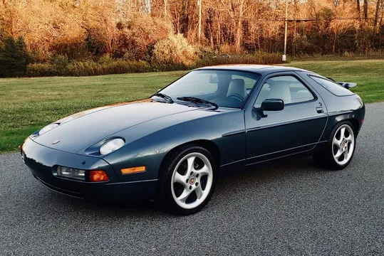 1988 Porsche 928 S4