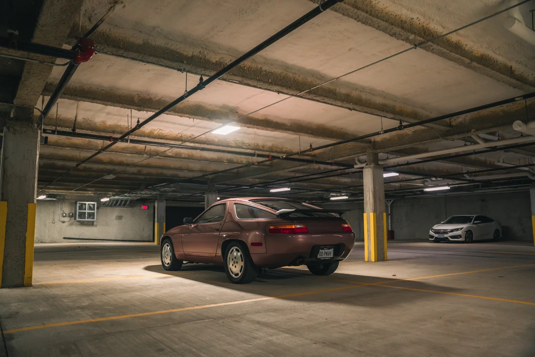 1988 Porsche 928 S4 - Image 5 of 31