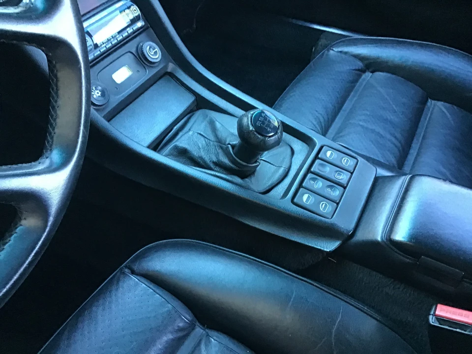 1988 Porsche 928 S4 - Image 23 of 31