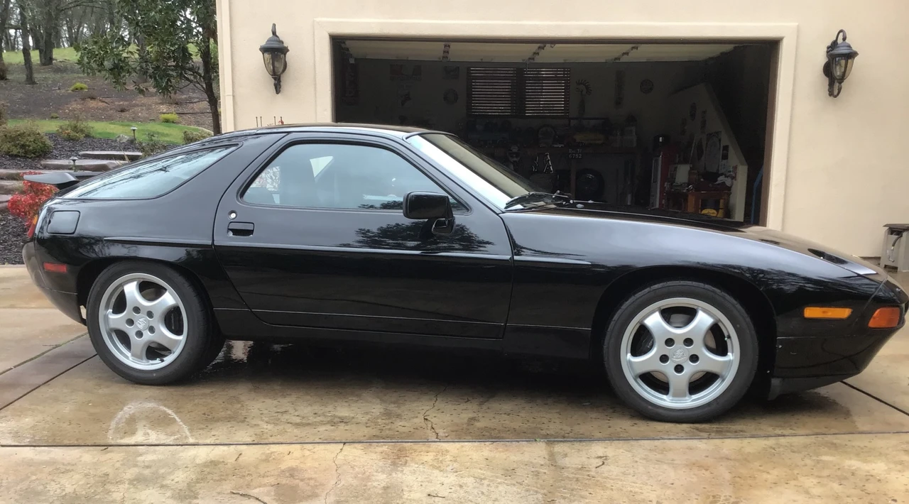1988 Porsche 928 S4 - Image 9 of 31