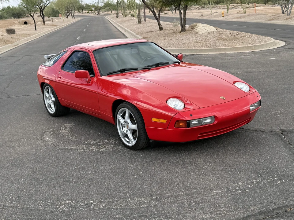 1988 Porsche 928 S4 - Image 10 of 31