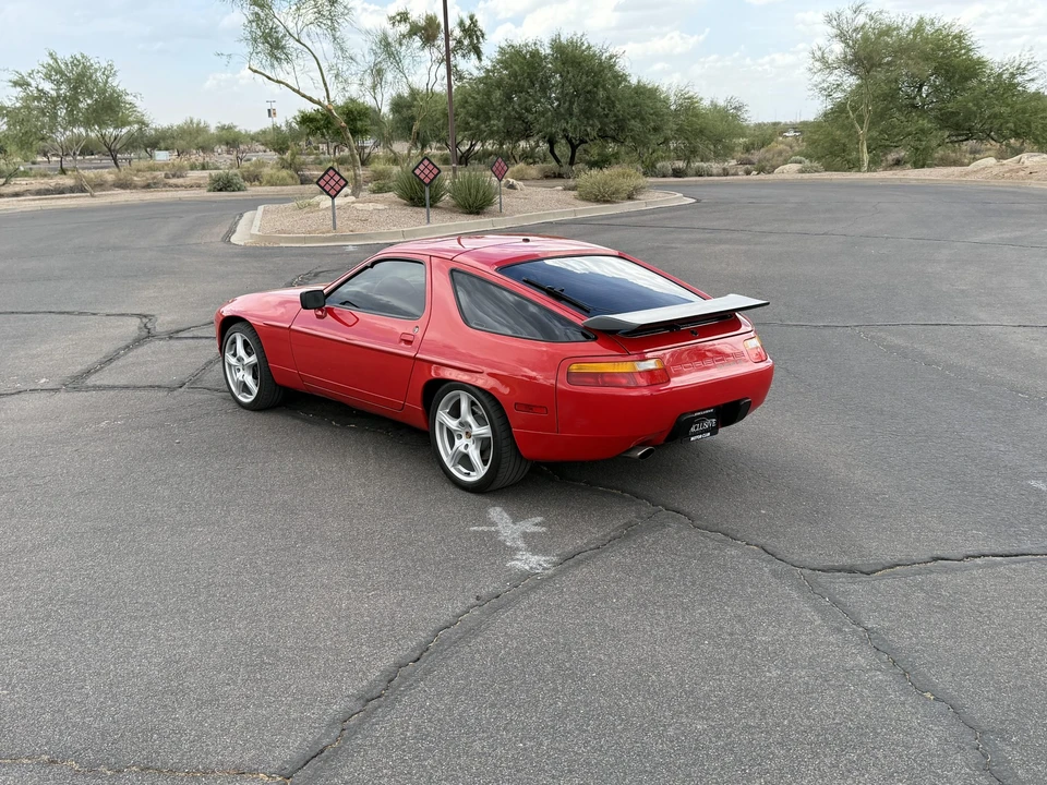 1988 Porsche 928 S4 - Image 22 of 31