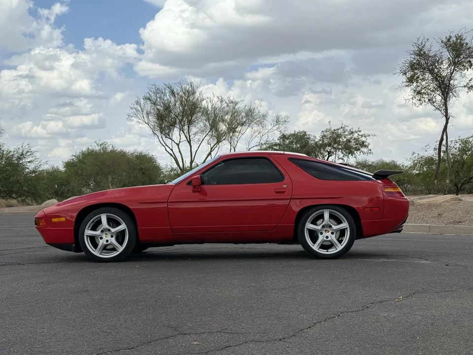 1988 Porsche 928 S4 - Image 23 of 31
