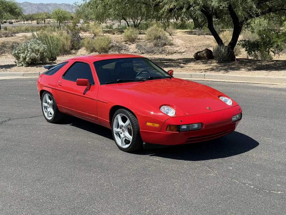 1988 Porsche 928 S4 - Image 9 of 31