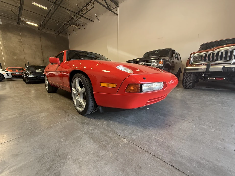 1988 Porsche 928 S4 - Image 28 of 31