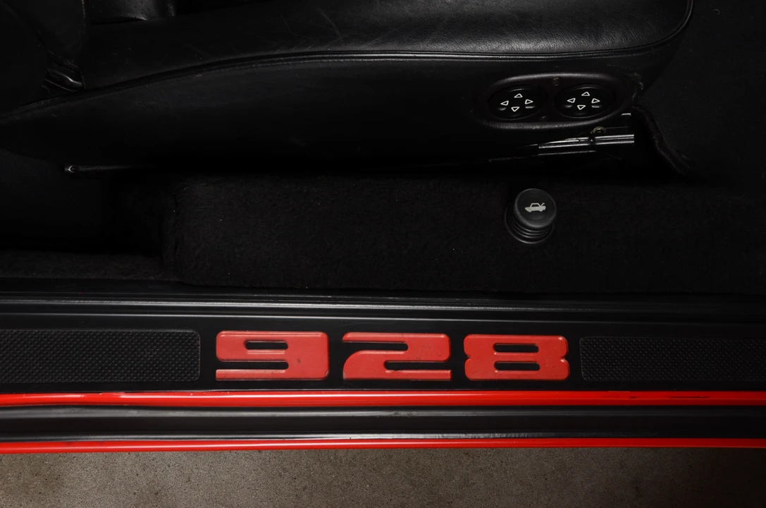 1988 Porsche 928 S4 - Image 20 of 31