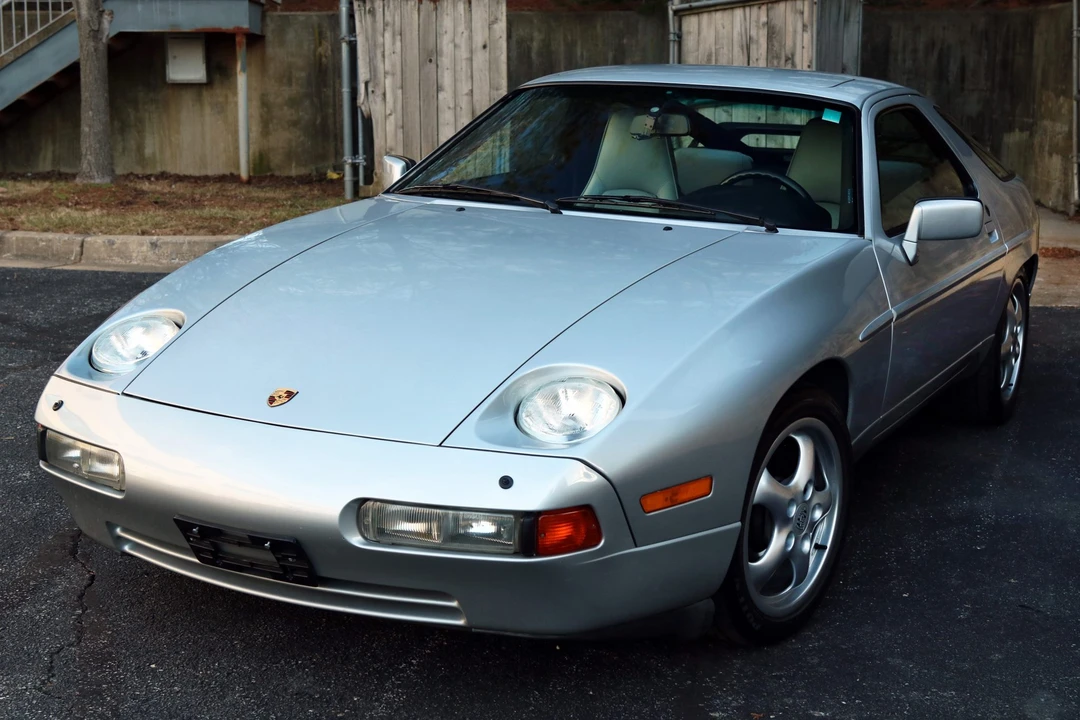 1988 Porsche 928 S4 - Image 3 of 31