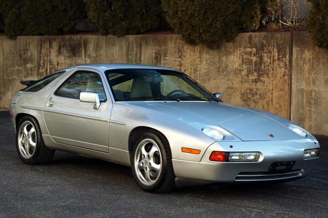 1988 Porsche 928 S4 - Image 2 of 31