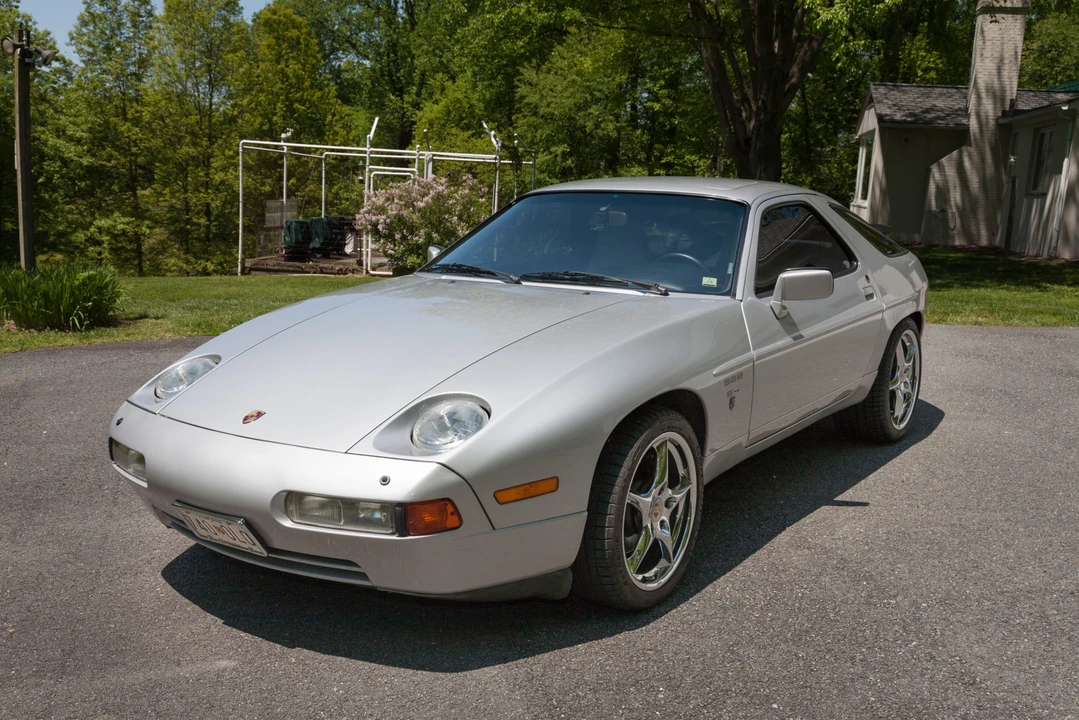 1988 Porsche 928 S4 - Image 5 of 31