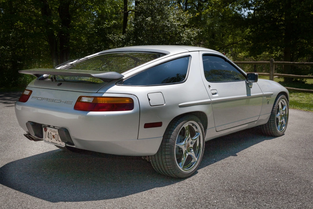 1988 Porsche 928 S4 - Image 25 of 31
