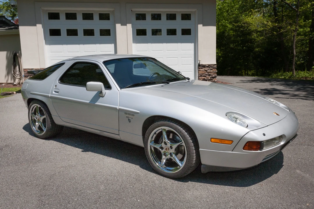 1988 Porsche 928 S4 - Image 17 of 31