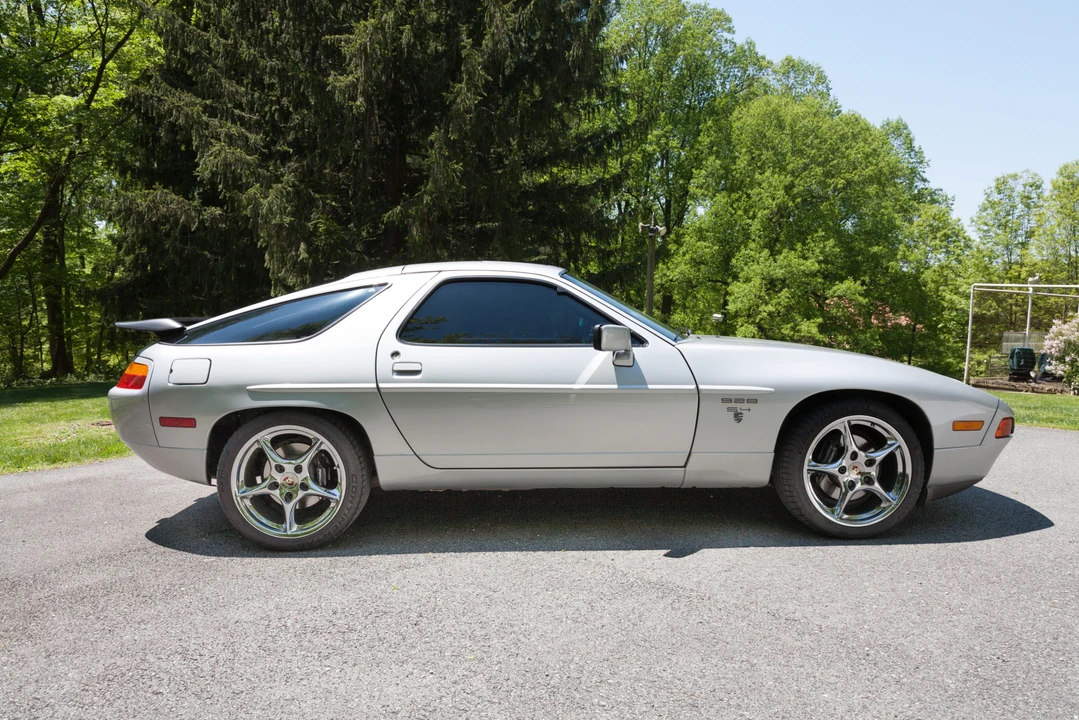 1988 Porsche 928 S4 - Image 20 of 31