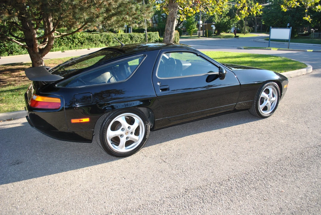 1988 Porsche 928 S4 - Image 20 of 31