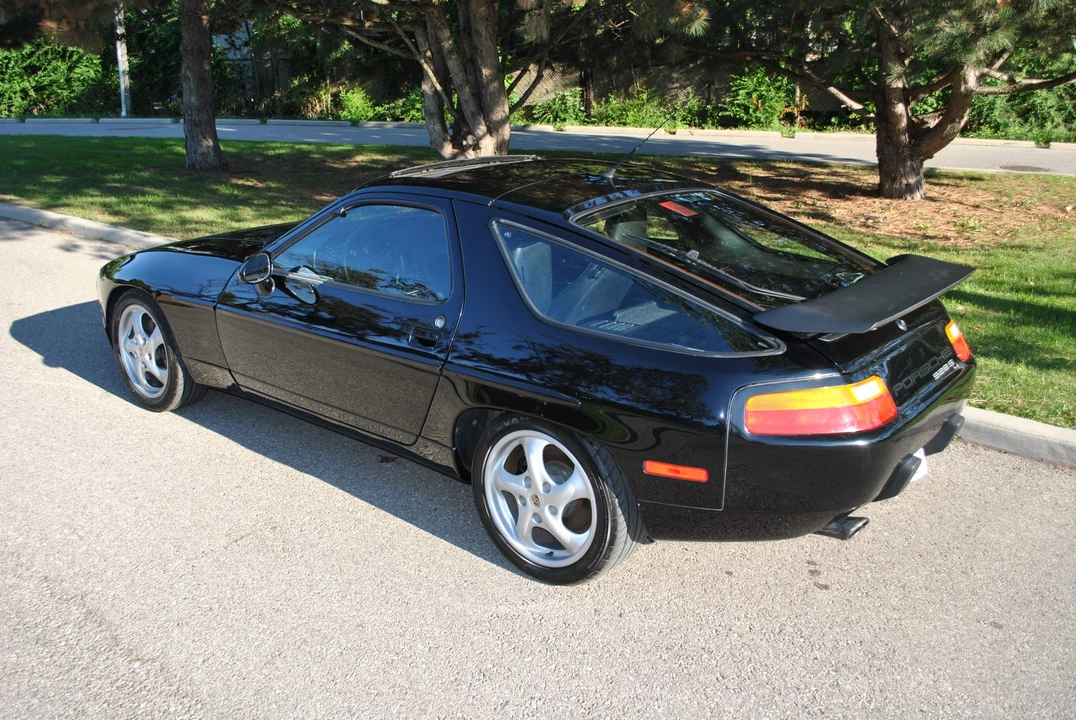 1988 Porsche 928 S4 - Image 27 of 31