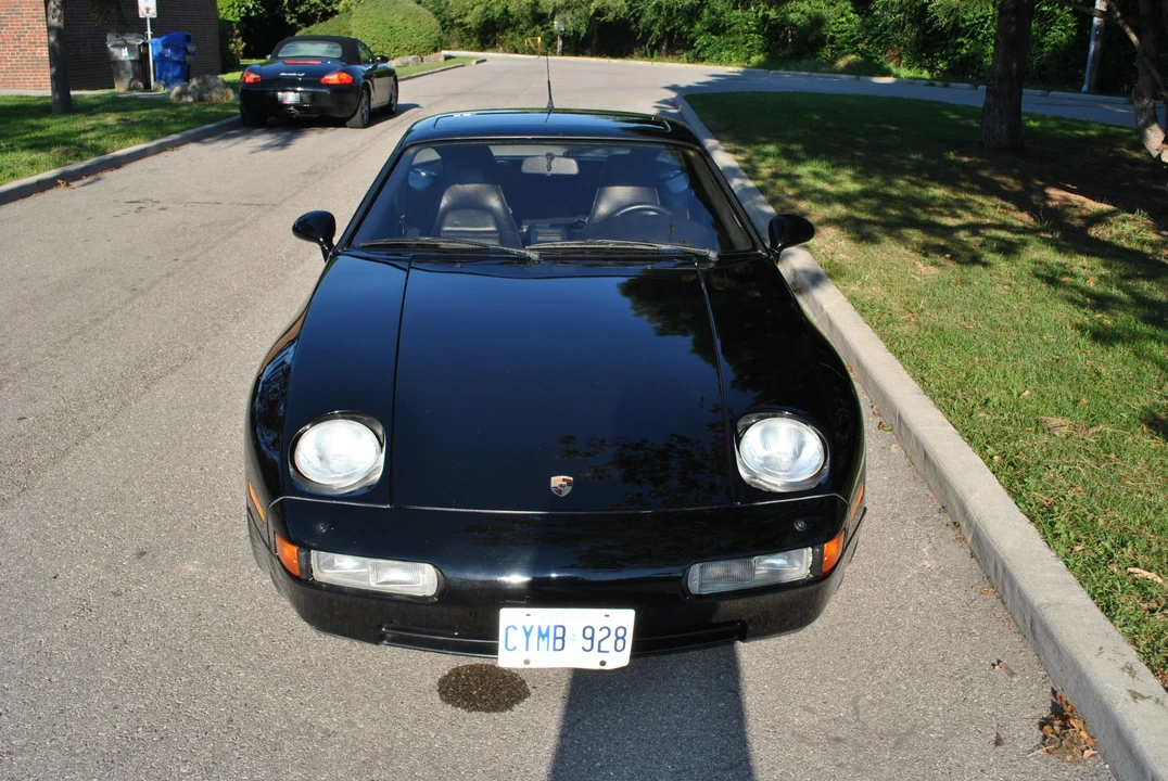 1988 Porsche 928 S4 - Image 10 of 31