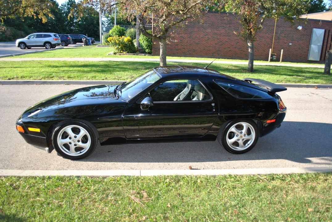 1988 Porsche 928 S4 - Image 29 of 31