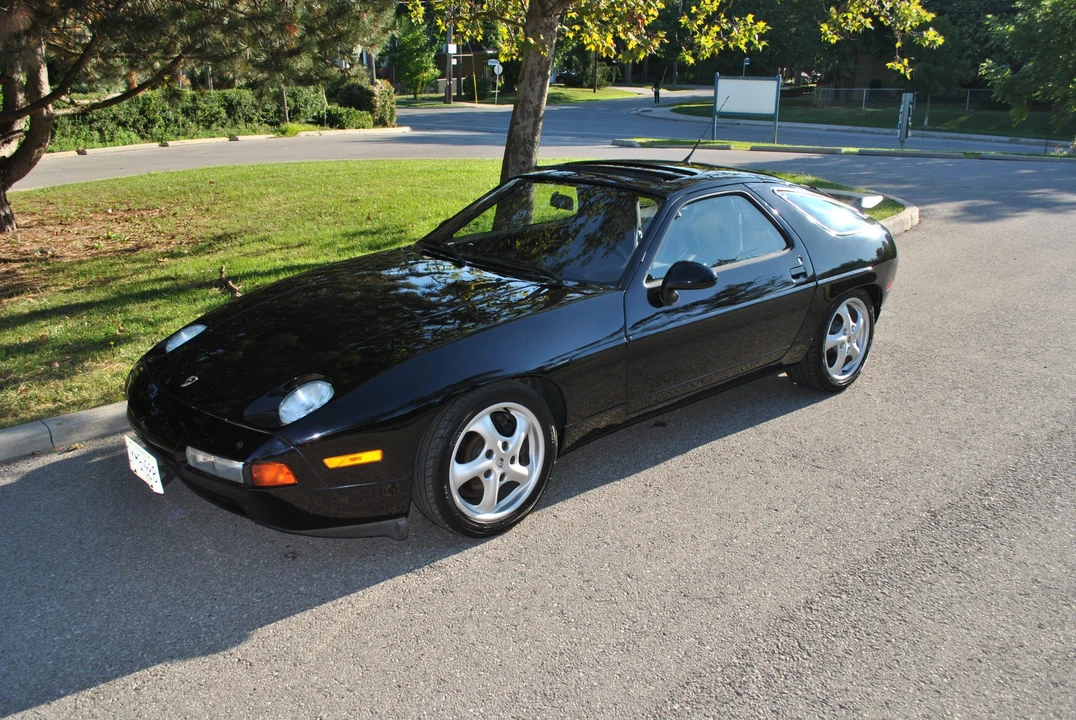 1988 Porsche 928 S4 - Image 5 of 31