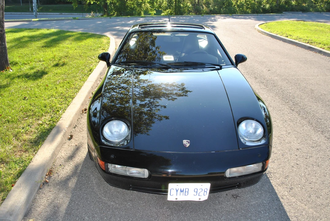 1988 Porsche 928 S4 - Image 12 of 31