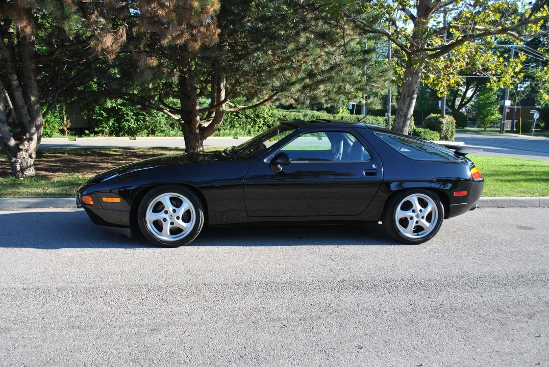 1988 Porsche 928 S4 - Image 30 of 31