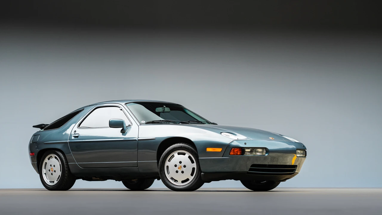 1988 Porsche 928 S4 - Image 19 of 31