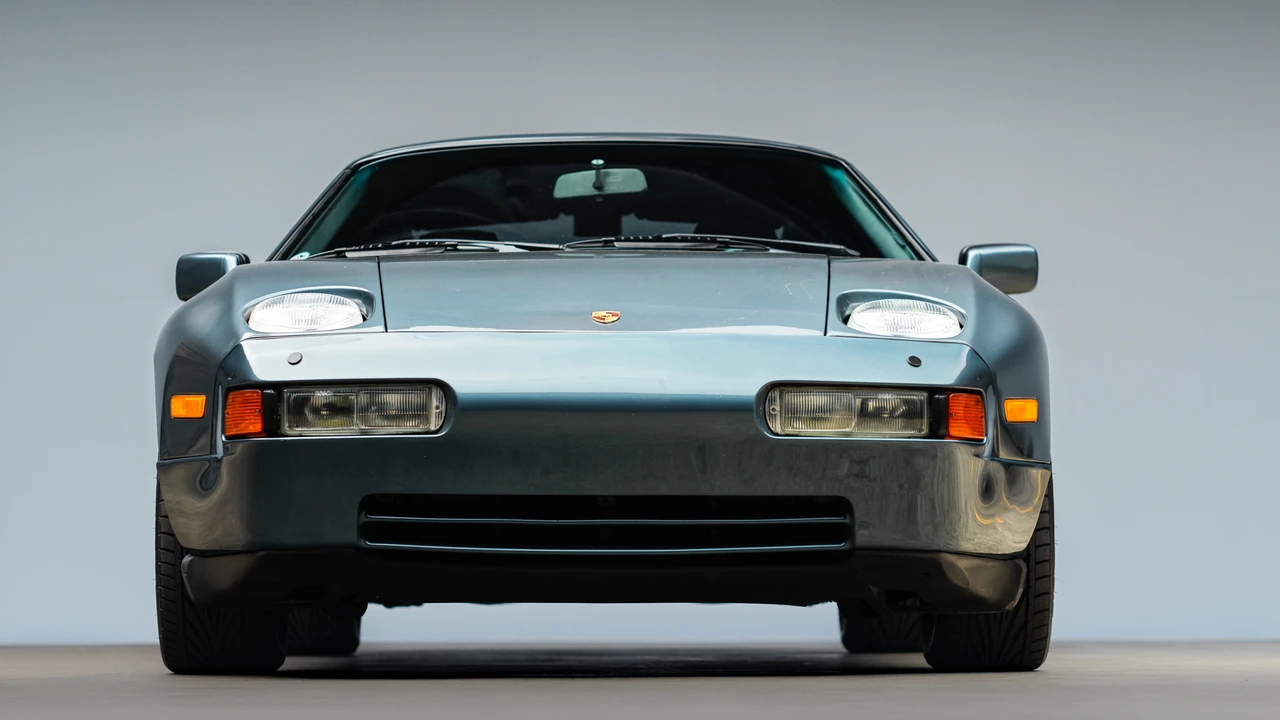 1988 Porsche 928 S4 - Image 23 of 31