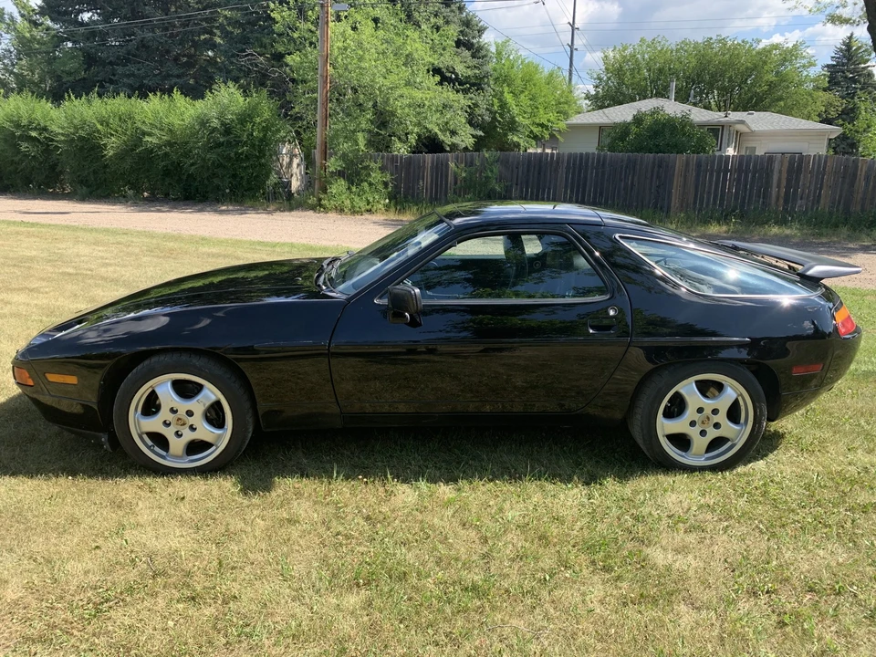 1988 Porsche 928 S4 - Image 2 of 31