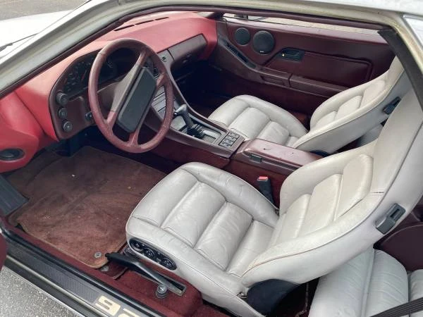 1988 Porsche 928 S4 - Image 9 of 20