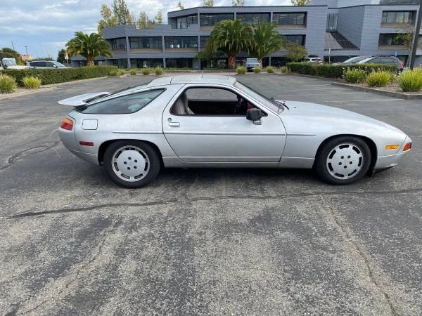 1988 Porsche 928 S4 - Image 5 of 20