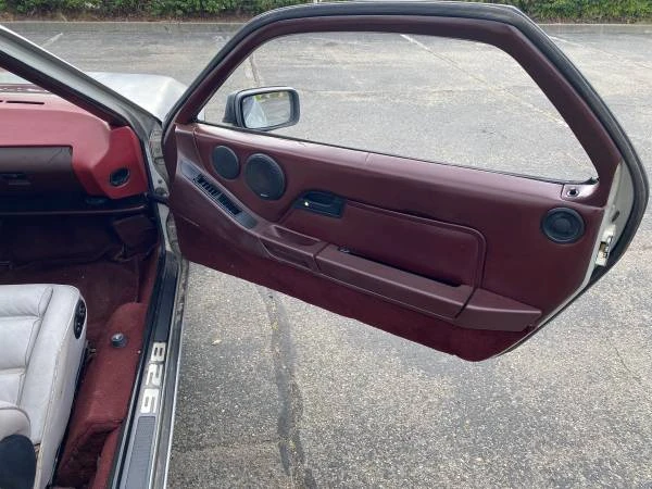 1988 Porsche 928 S4 - Image 11 of 20