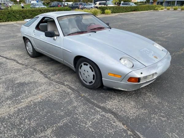 1988 Porsche 928 S4 - Image 7 of 20