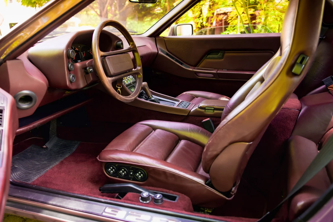 1988 Porsche 928 S4 - Image 26 of 26