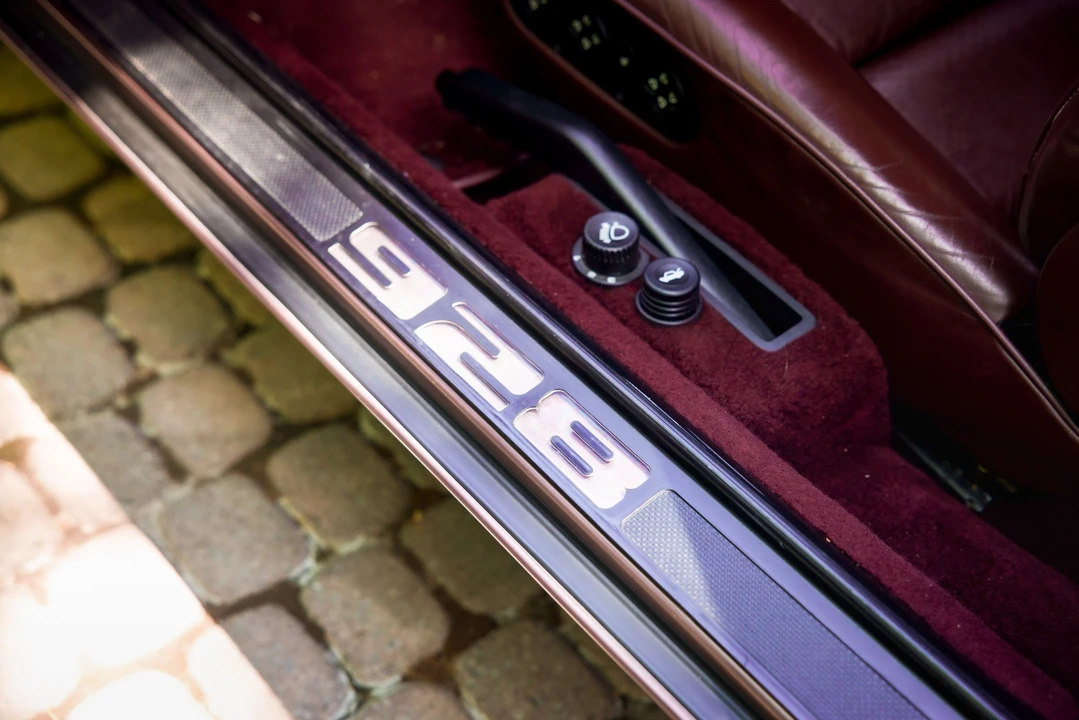 1988 Porsche 928 S4 - Image 19 of 26