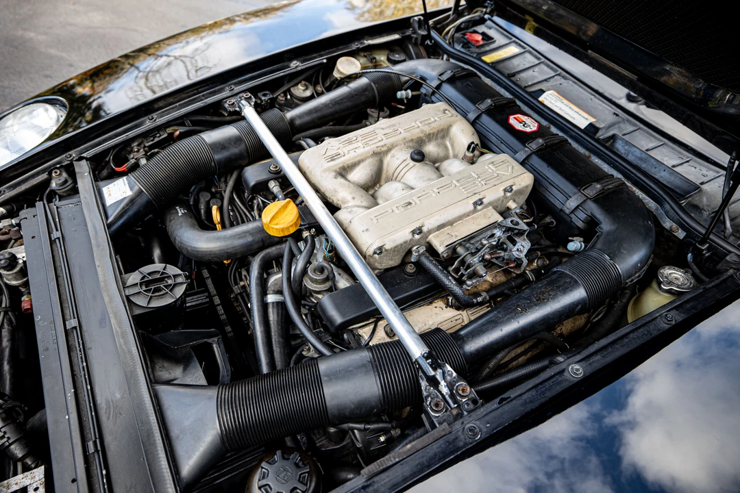 1988 Porsche 928 S4 - Image 9 of 10