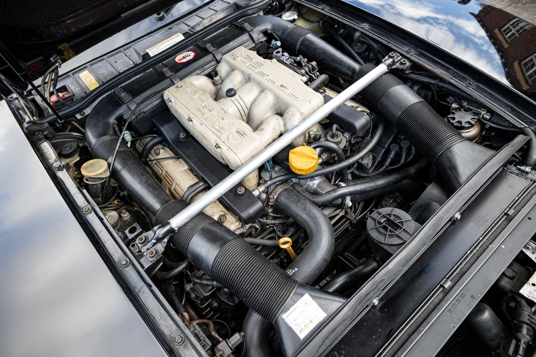 1988 Porsche 928 S4 - Image 7 of 10