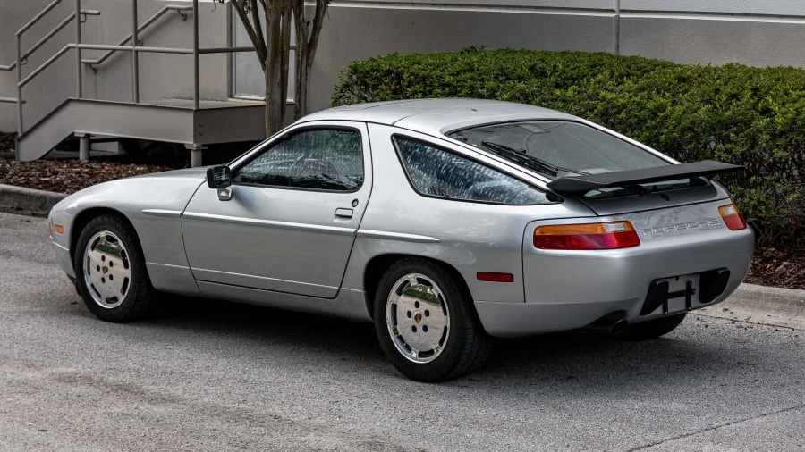 1988 Porsche 928 S4 - Image 2 of 31