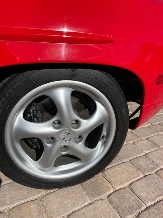 1988 Porsche 928 S4 - Image 7 of 23