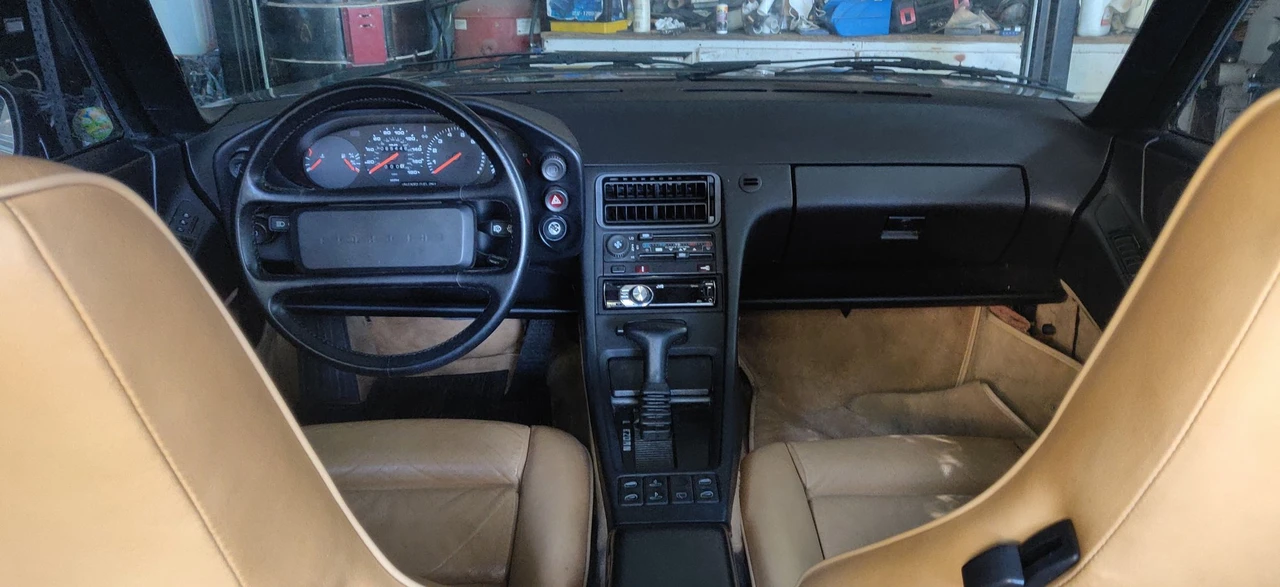 1988 Porsche 928 S4 - Image 17 of 28