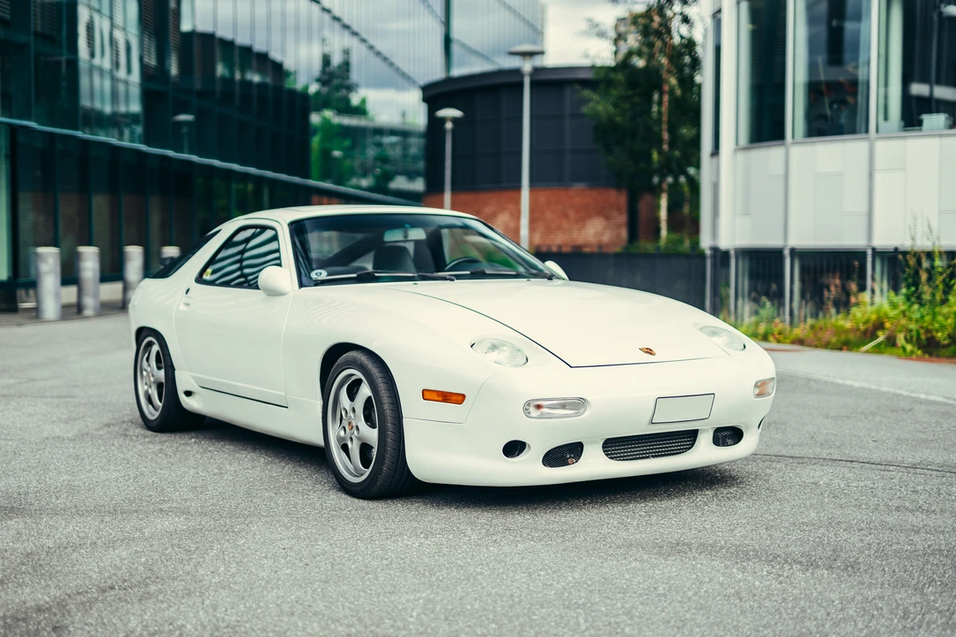 1988 Porsche 928 S4 - Image 3 of 31