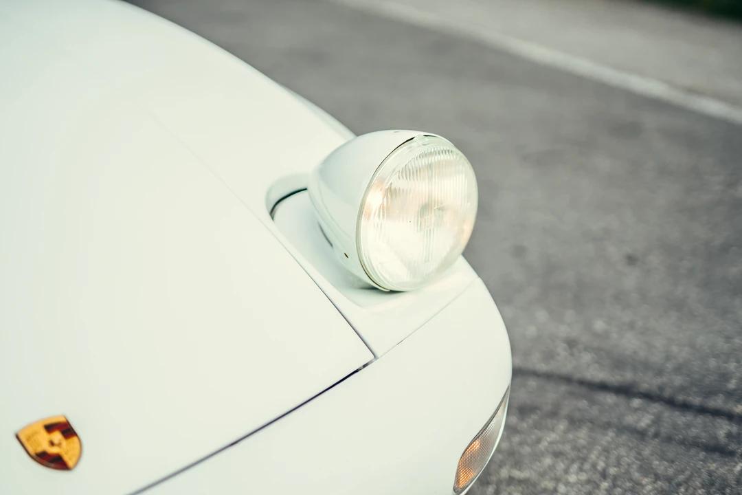 1988 Porsche 928 S4 - Image 21 of 31