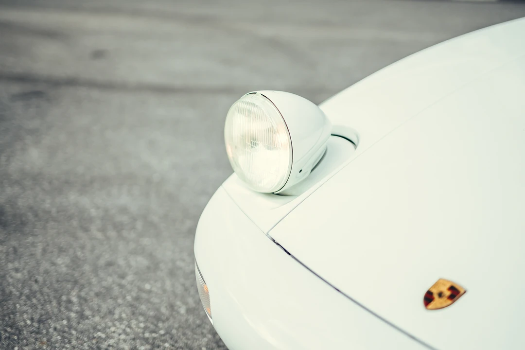 1988 Porsche 928 S4 - Image 22 of 31