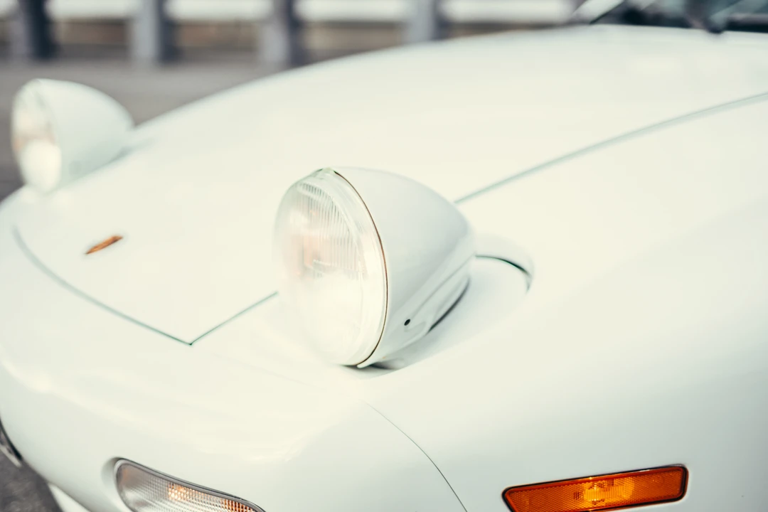 1988 Porsche 928 S4 - Image 24 of 31