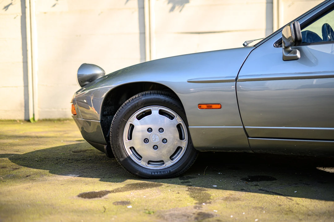 1988 Porsche 928 S4 - Image 25 of 31