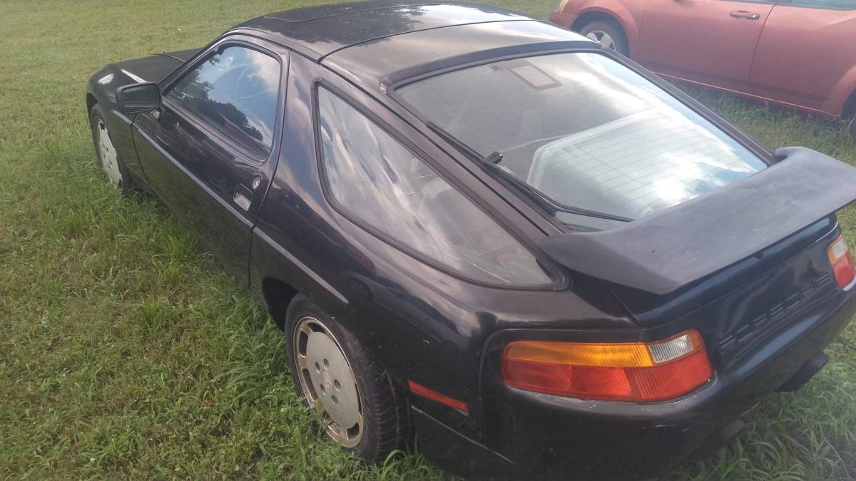 1988 Porsche 928 S4 - Image 6 of 8