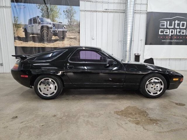 1988 Porsche 928 S4 - Image 3 of 17